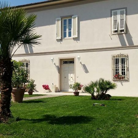 Casa Oliver Lucca Buitenkant foto
